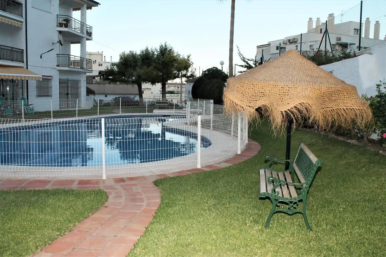 Apartamento Carlota Beach Carihuela Торремолинос