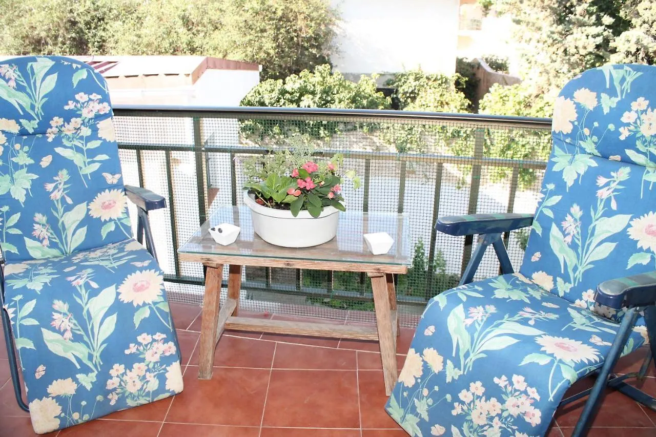 Apartamento Carlota Beach Carihuela Torremolinos İspanya