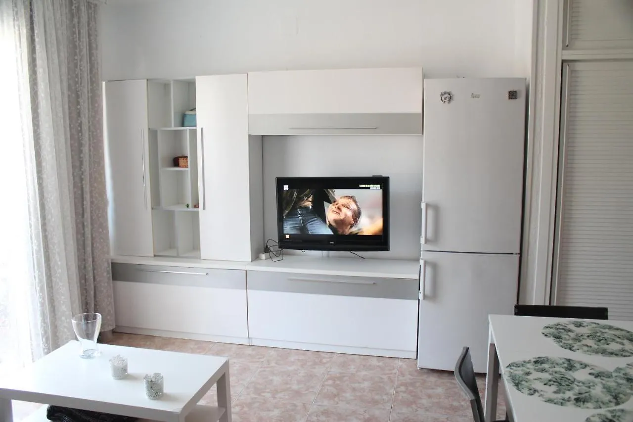 Apartamento Carlota Beach Carihuela Torremolinos Lägenhet